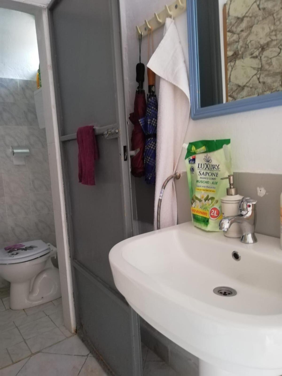 Casa Mia Hostel Vlorë Cameră foto